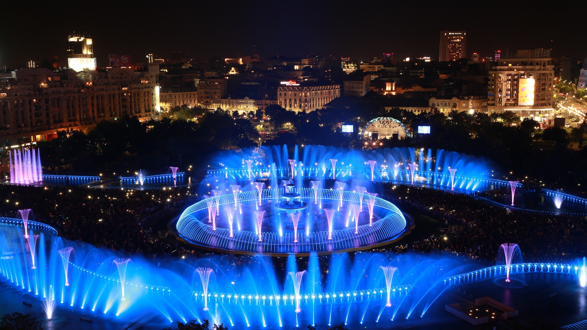 Comunicat de presă: Noul sezon al evenimentului urban SIMFONIA APEI debutează pe 4 mai, începând de la ora 21.00