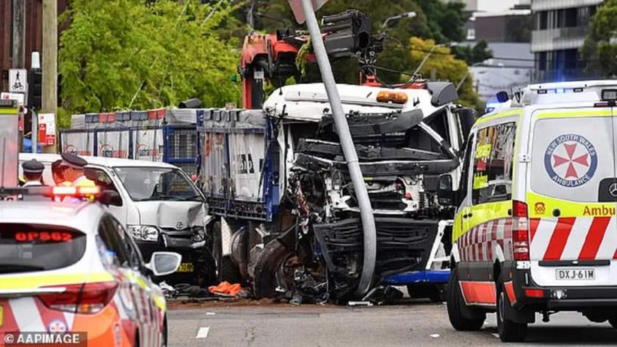 Sidney: Un camion a intrat în mulțime! Un mort și șase răniți, bilanțul inițial | VIDEO