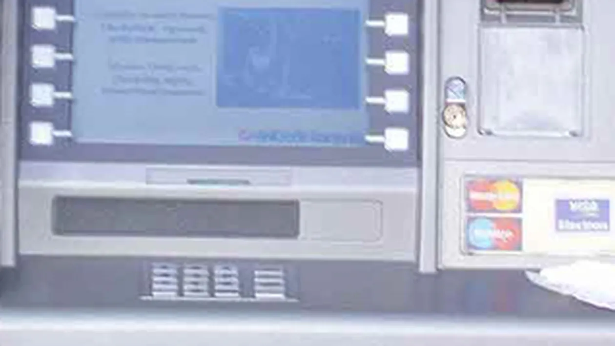 Trei romani, condamnati la inchisoare in Abu Dhabi pentru fraude la ATM-uri