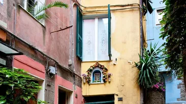 Cum au reuşit doi soţi din Australia să scape de rate şi să-şi cumpere o casă în Italia la preţul unei maşini