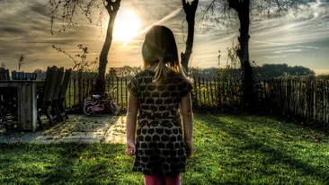 Caz înfiorător în Rusia! Cadavrul unei fetițe de 7 ani a fost găsit într-un frigider