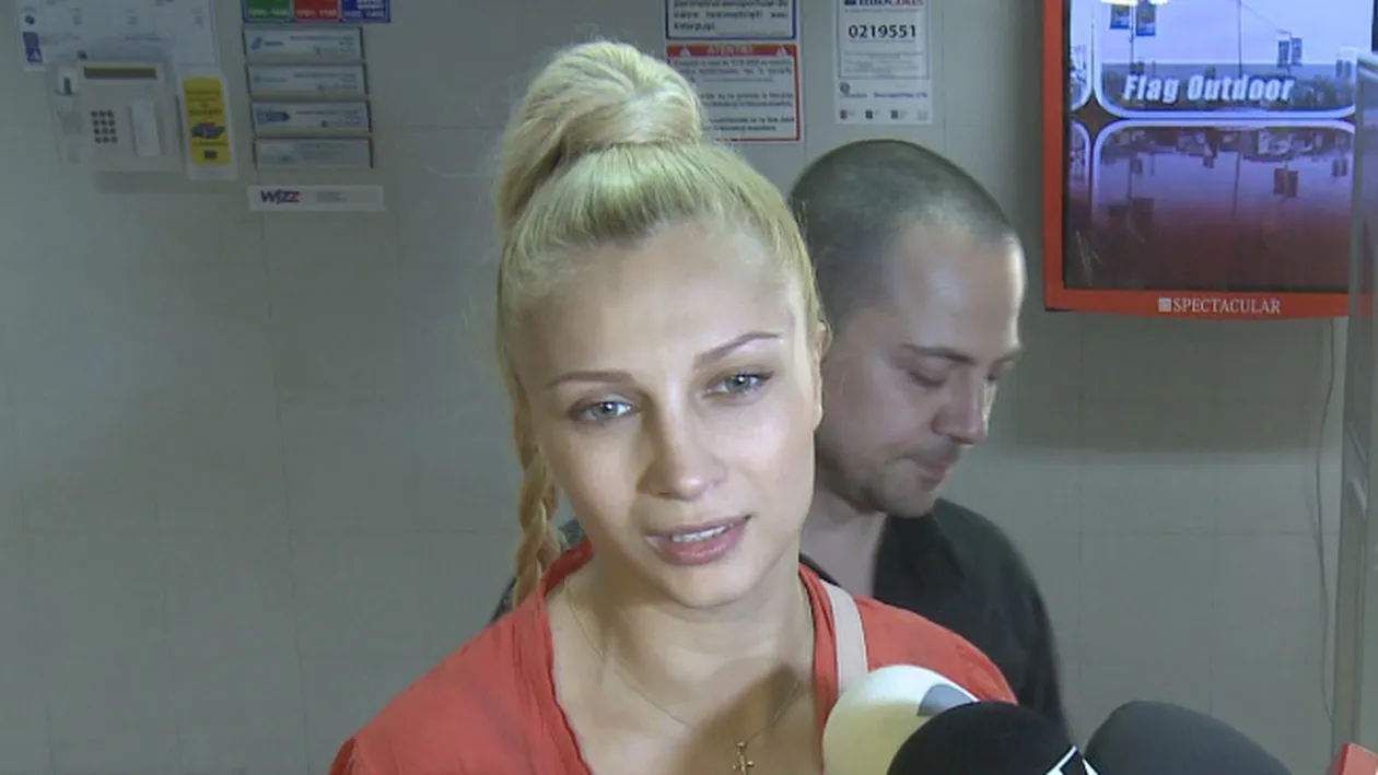 Ce bine arata fratele Lorei! Imagini nemaivazute cu Vlad! S-a dezbracat intr-un pictorial si si-a aratat muschii