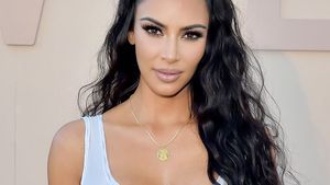 INCREDIBIL! Cum arată mega frigiderul lui Kim Kardashian în carantină! Vedeta de la Hollywood și-a creat un magazin alimentar în propria casă. VIDEO