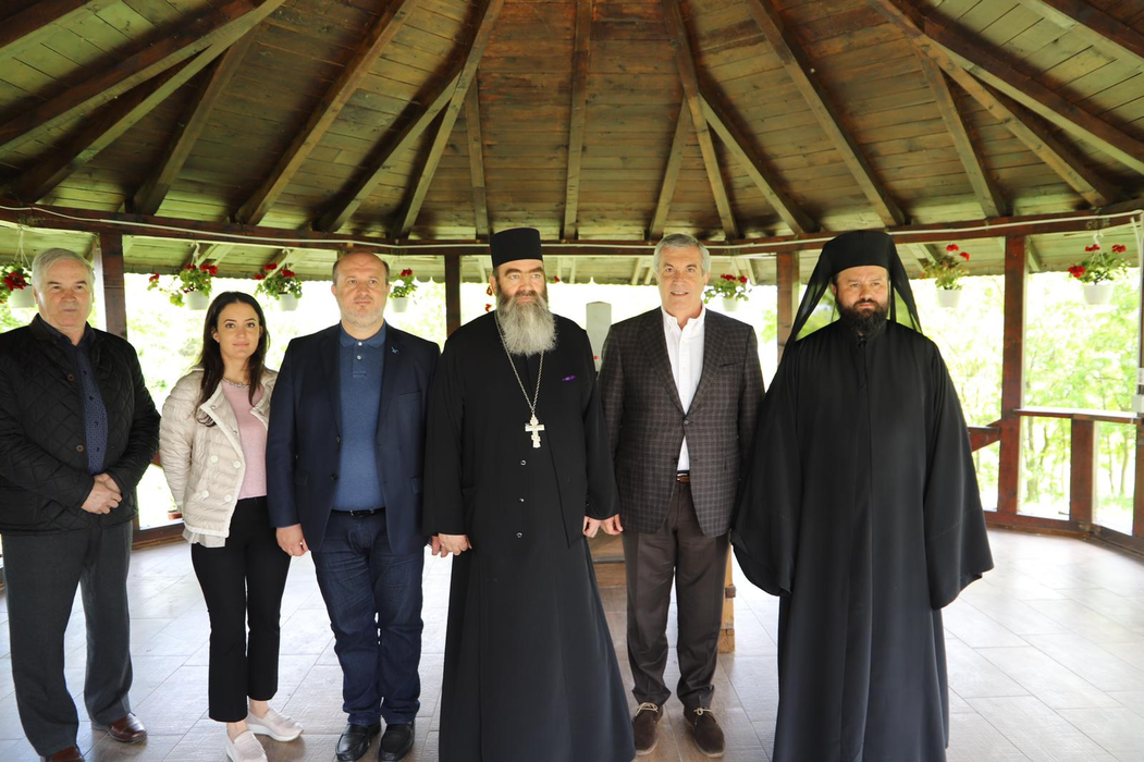 Călin Popescu Tăriceanu: ””Cine-şi uită strămoşii e ca un râu fără izvor sau ca un arbore fără rădăcini”
