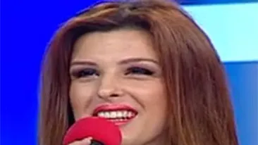 Uite cum arata Diana Bisinicu in cinci luni de sarcina! Cantareata a dezvaluit cate kilogramea a luat in greutate