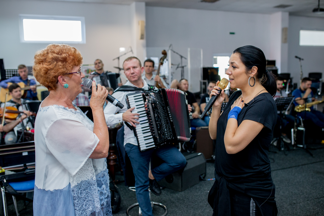 Andra, pregătiri intense pentru concertul de la Sala Palatului! Ce artiști de renume vor urca pe scenă alături de ea