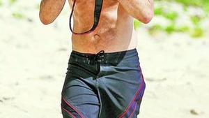 Jon Bon Jovi e in vacanta. Face sport si se joaca