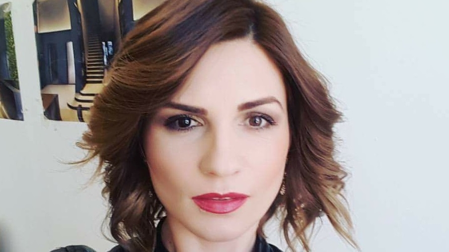 Ellie White a pierdut o sarcină! Cântăreaţa a făcut mărturisiri sfâşietoare despre trauma suferită