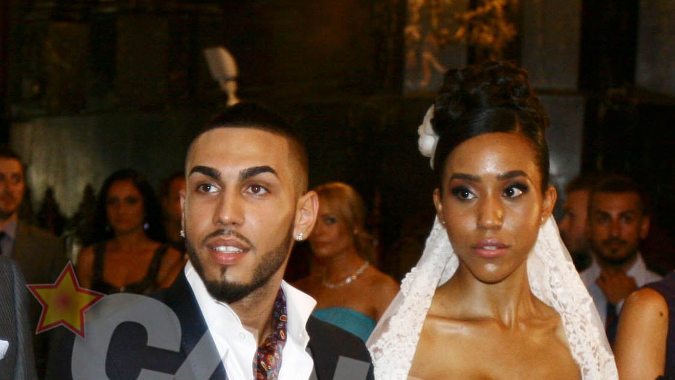 Sotia lui Velea rupe tacerea! Vezi ce spune despre relatia dintre alesul ei si Antonia si cum o descrie pe cantareata!