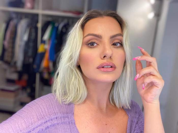 Alexandra Stan, anunț-șoc pe Instagram: ”M-am măritat!”