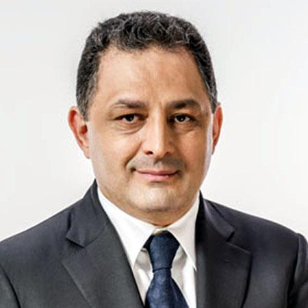 Vanghelie a ajuns direct la urgențe! Clipe terifiante pentru fostul primar al Sectorului 5! Fratele lui a chemat imediat ambulanța! Ce i s-a întâmplat la ora 7 dimineața