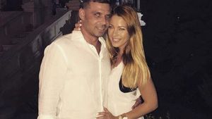 S-a despărţit de afaceristul Călin Hagima şi s-a cuplat cu patronul unui service auto. Primele imagini cu Roxana Nemeş şi noul ei iubit: sexy-mecanicul!