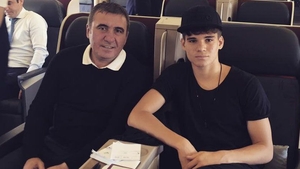 Ce bolid a primit cadou Ianis Hagi după ce s-a întors în țară de la Campionatul European de Fotbal U21
