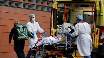 Un pacient reinfectat cu Covid-19 a decedat. Ce spun specialiștii