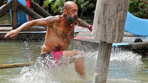 CRBL, cu ochii în lacrimi, după ce a fost eliminat de la Survivor România 2022. “A fost un șoc” Ce s-a întâmplat cu artistul