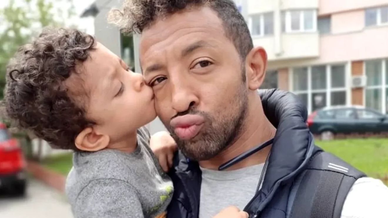 Fiul lui Kamara, internat în spital! Leon s-a îmbolnăvit în timpul vacanței de pe litoral: „Nu știu când se reface”