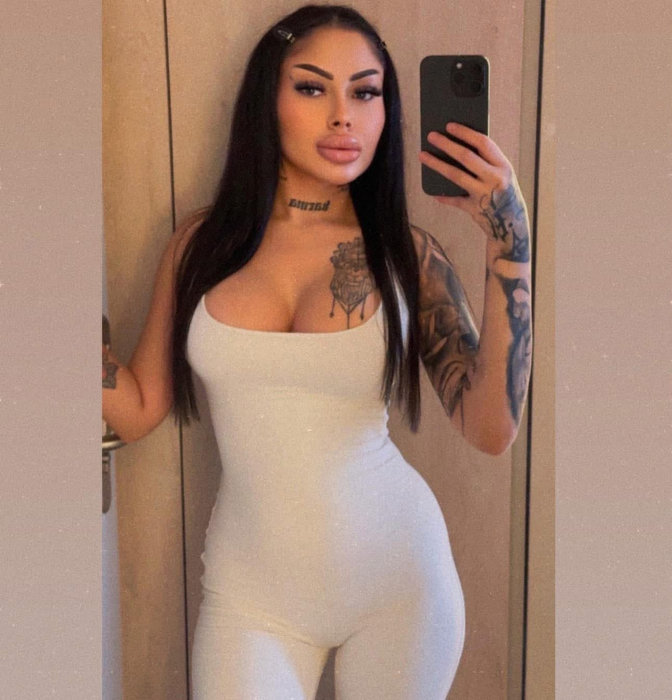 Ea este Valentina, tânăra găsită fără viață într-o valiză pe râul Olt/ sursă foto: Facebook