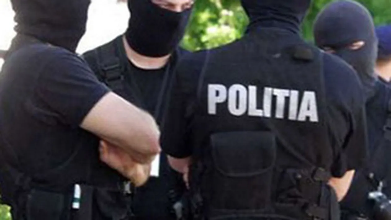 Razii de amploare au loc la domiciliile unor infractori specializati in spargeri de locuinte din Ploiesti!