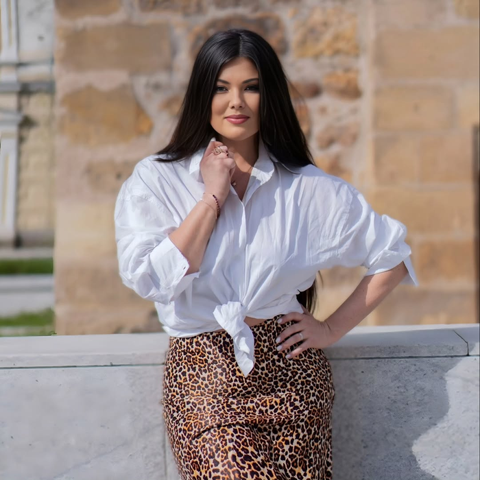 Paula Seling, mărturisiri emoționante despre fiica sa! Cum s-a transformat viața artistei, la nouă ani de când a adoptat-o pe Elena: “Iubirea de mamă este o altă dimensiune”