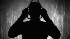 Tragedie în Suceava. Un student de 21 de ani s-a spânzurat într-o cameră de cămin