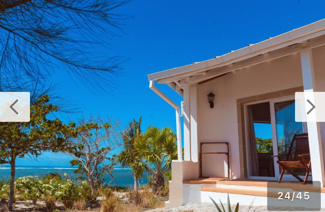 Nu e o glumă! Cât costă o noapte de cazare la hotelul din Madagascar al lui Radu Mazăre