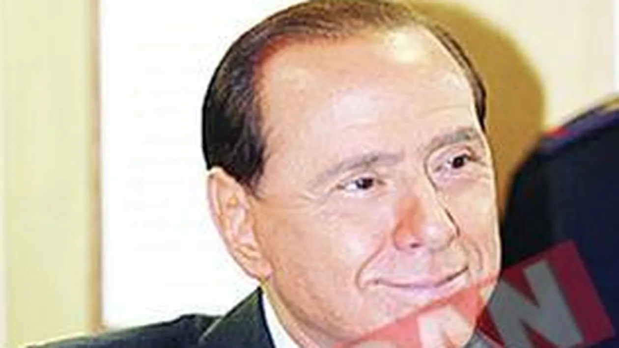 Versace intra in politica