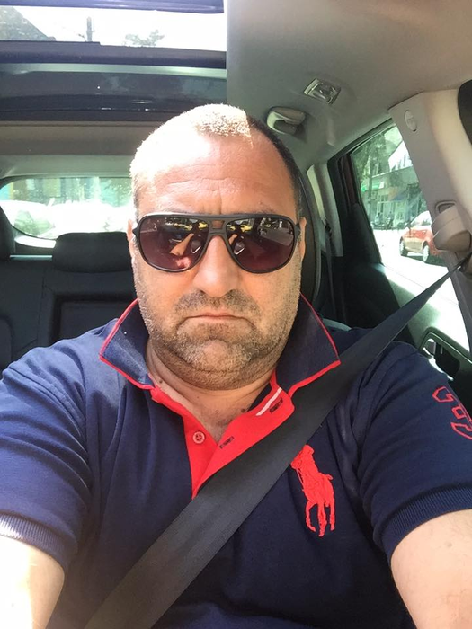 Valentin este medic de urgență și se luptă cu o boală extrem de gravă: leucemie acută mielomonocitară hiperleucemică