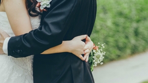 S-a căsătorit în mare secret! Influencerița implicată în scandalul momentului a spus „Da!” la starea civilă. Primele imagini de la eveniment