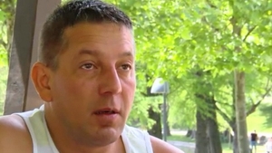 Costin Marculescu e ambitios. Pana acum avea probleme cu chiria, acum vrea sa-si faca vila! Vezi cum si-a planificat totul!