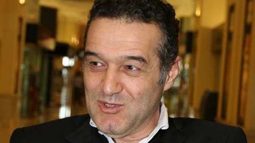 Gigi Becali stă cu sufletul la gură în închisoare! Judecătorii dezbat astăzi cererea de contopire a pedepselor afaceristului