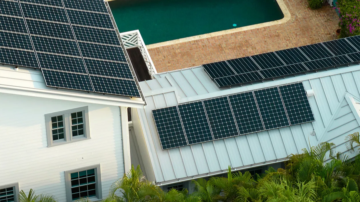 (P) Accesorii necesare pentru prinderea panourilor fotovoltaice: Ghid complet pentru instalarea unui sistem durabil