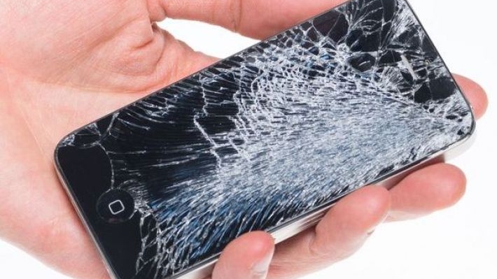 Ultimul tip de escrocherie: metoda telefonului spart! Cum trebuie să acționezi