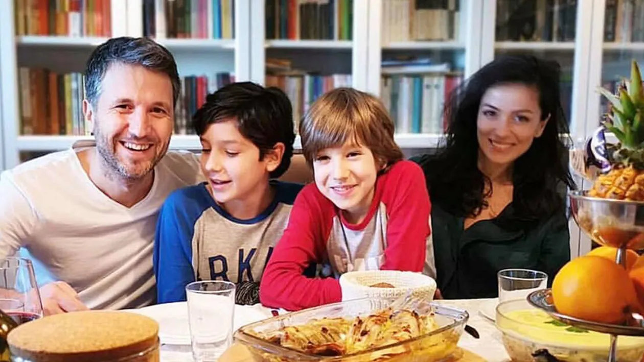 Durere mare pentru Olivia Steer și pentru Andi Moisescu: A murit ? Alex avea doar 5 ani