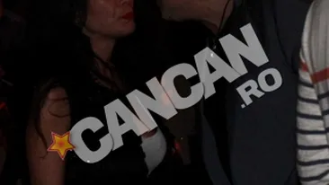 A vrajit o bruneta pana au inceput sa curga apele pe el - Gabriel Cotabita a transpirat in club, ca altii la sauna