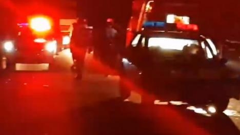 Doi polițiști din Bihor, răniți după ce mașina pe care o urmăreau a lovit autospeciala în care se aflau