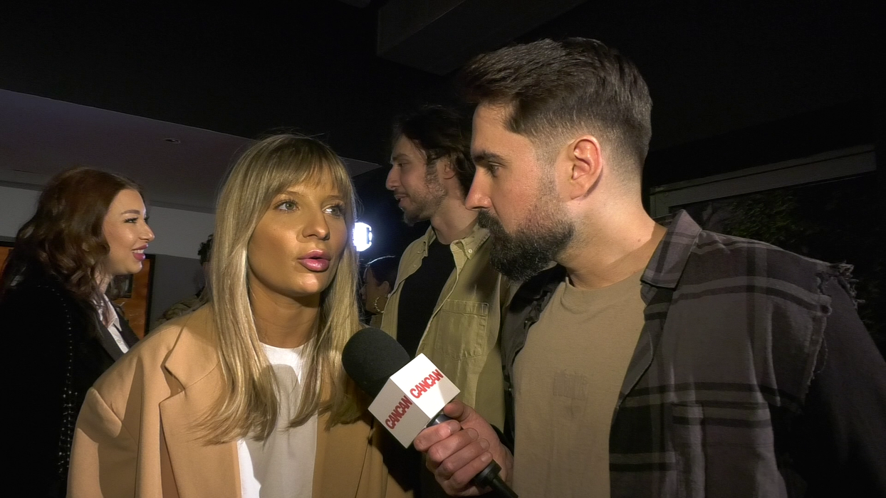 Ana Baniciu, despre lipsa unei piese cu Raluka: "Nu știu, dar următoarea dată când te întâlnești cu ea, să o întrebi. Nu știu cum se face, dar trebuie să ne ocupăm de aspectul ăsta, neapărat. Dar ea are o piesă acum bombă!" (Foto: captură video)