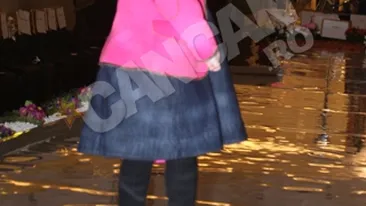 VIDEO Irina Columbeanu, frumoasa ca maica-sa, desteapta ca taica-su? Poate rezolva un puzzle in 25 de secunde