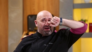 Imagine cutremurătoare cu chef Cătălin Scărlătescu pe patul de spital. Fostul jurat de la Antena 1 a fost internat în spital