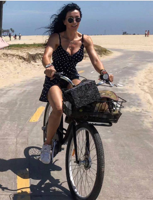 Criticată din cauza operațiilor estetice pe care și le-a făcut, Mihaela Rădulescu a dat răspunsul: ”E și asta…”