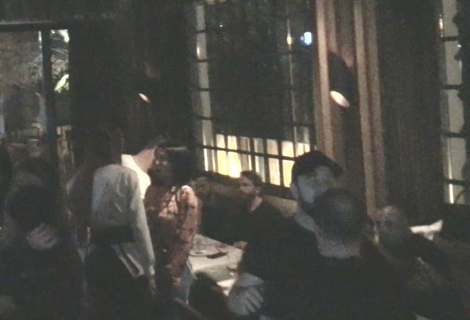 Filipe a ales un restaurant celebru, unde a petrecut câteva ore