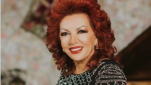 Declaraţii exclusive. Carmen Harra avertizează: "Prevăd căderi de guverne şi un dezastru la..."