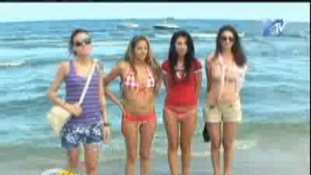 Show lesbi la TV! S-au sarutat intre ele pentru a castiga un concurs de miss! Vezi de ce au fost in stare patru concurente!