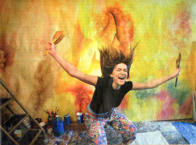Alexandra Nechita s-a întors în România. ”Micuţa Picasso” este o femeie în toată firea