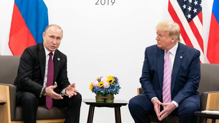 Întâlnirea Donald Trump - Vladimir Putin din Alaska: 4 posibilități care vizează întreaga Europă