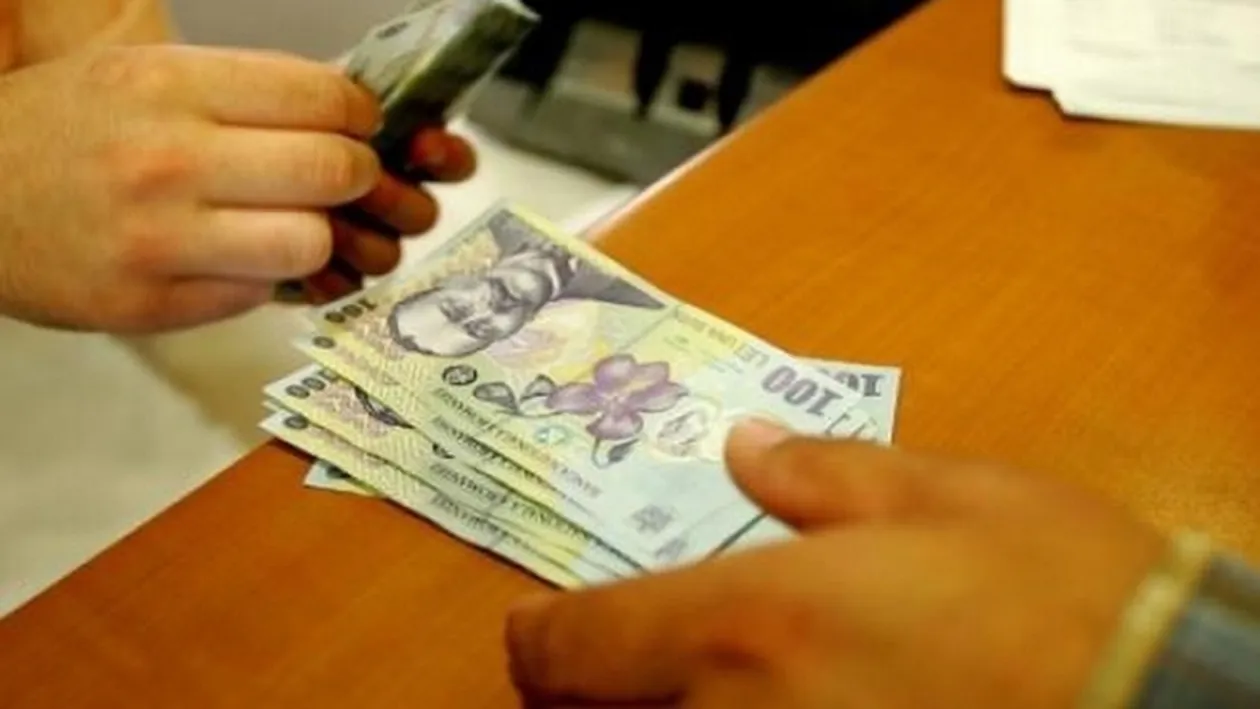 Atenţie la ce postaţi pe Facebook! Băncile ar putea ţine cont de asta când acordă credite