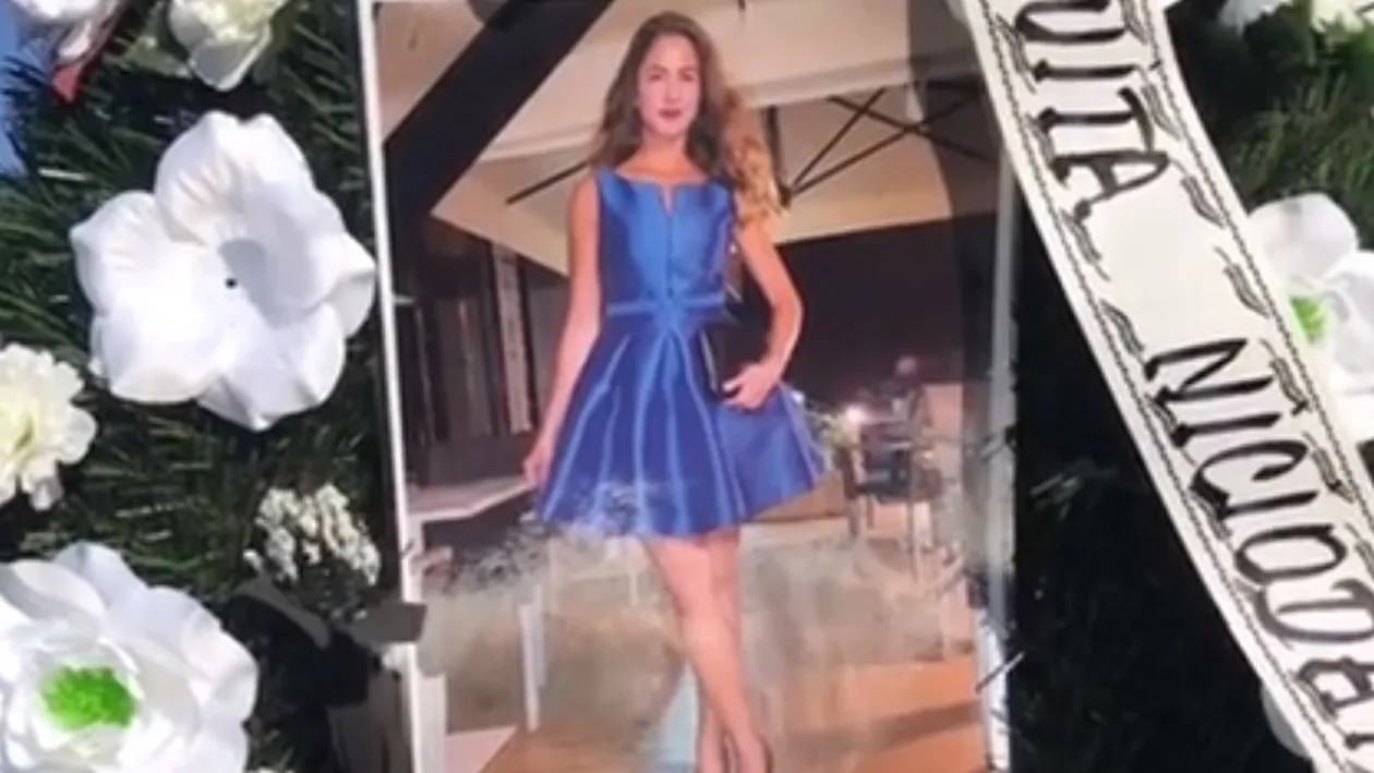 Imaginile durerii! Albertina Narcisa Coșbac a fost condusă pe ultimul drum