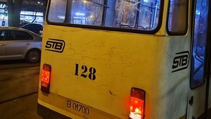 Ce a păţit un bucureştean când a vrut să urce în tramvaiul de la staţia Soş. Fabrica de Glucoză? Nu i-a venit să creadă când a văzut aşa ceva