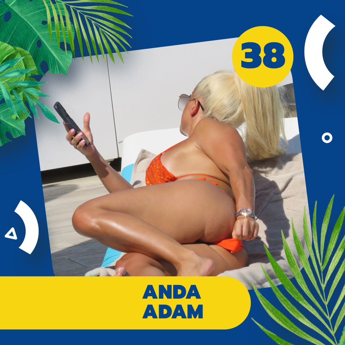 Top 40 de vedete puse în "dificultate" de bikini