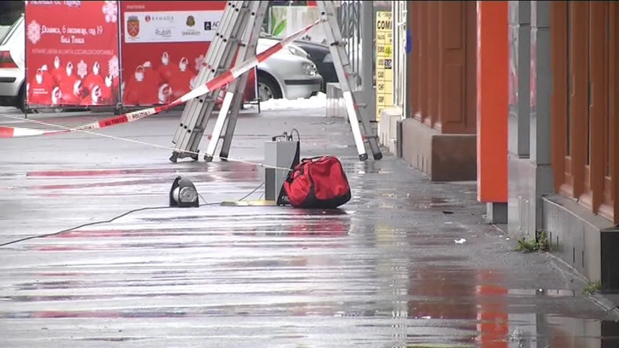 Argeș: Aproximativ 20 de persoane evacuate, după ce un colet suspect a fost găsit lângă Pediatrie