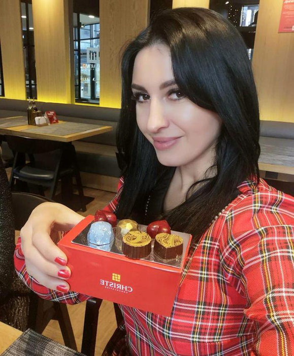 Mirela de la “Insula iubirii“ a dat cărțile pe față! Ce spune despre fostul ei iubit, Ionuț, dar și despre ispita Mircea